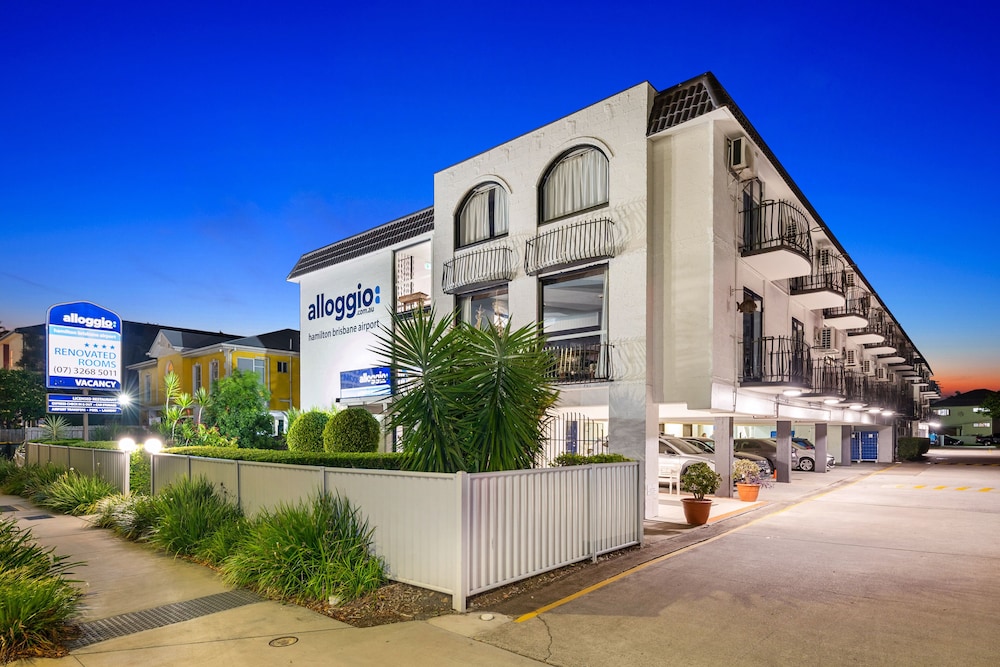 hamilton brisbane airport hotel