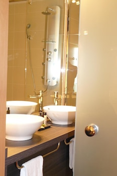 residhome suites paris senart