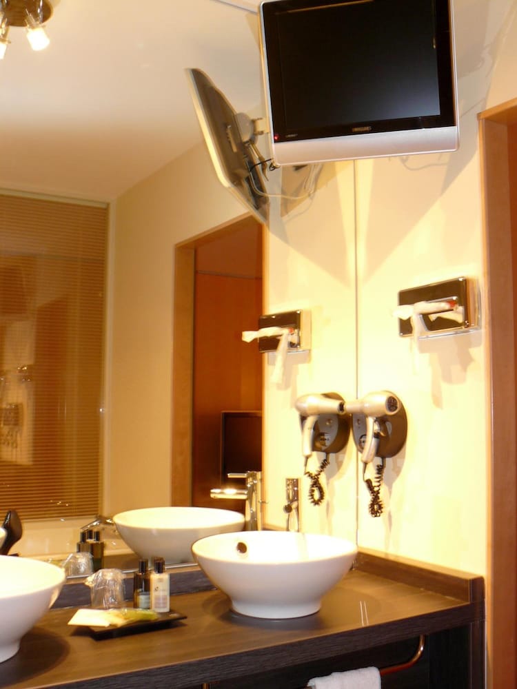 residhome suites paris senart