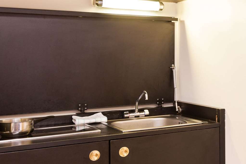 quality suites maisons laffitte paris ouest