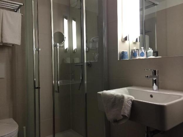 hotel kyriad argenteuil