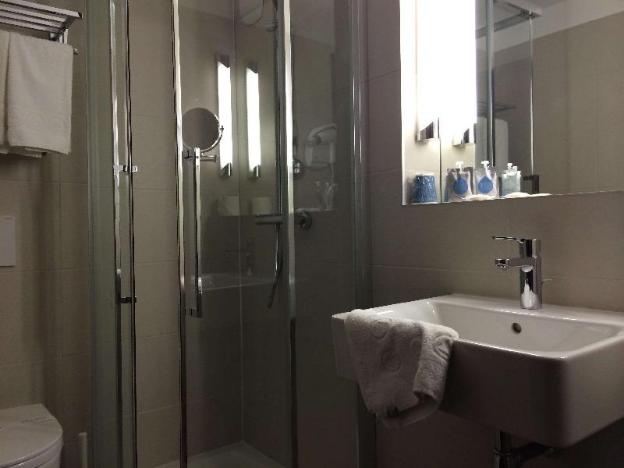 hotel kyriad argenteuil