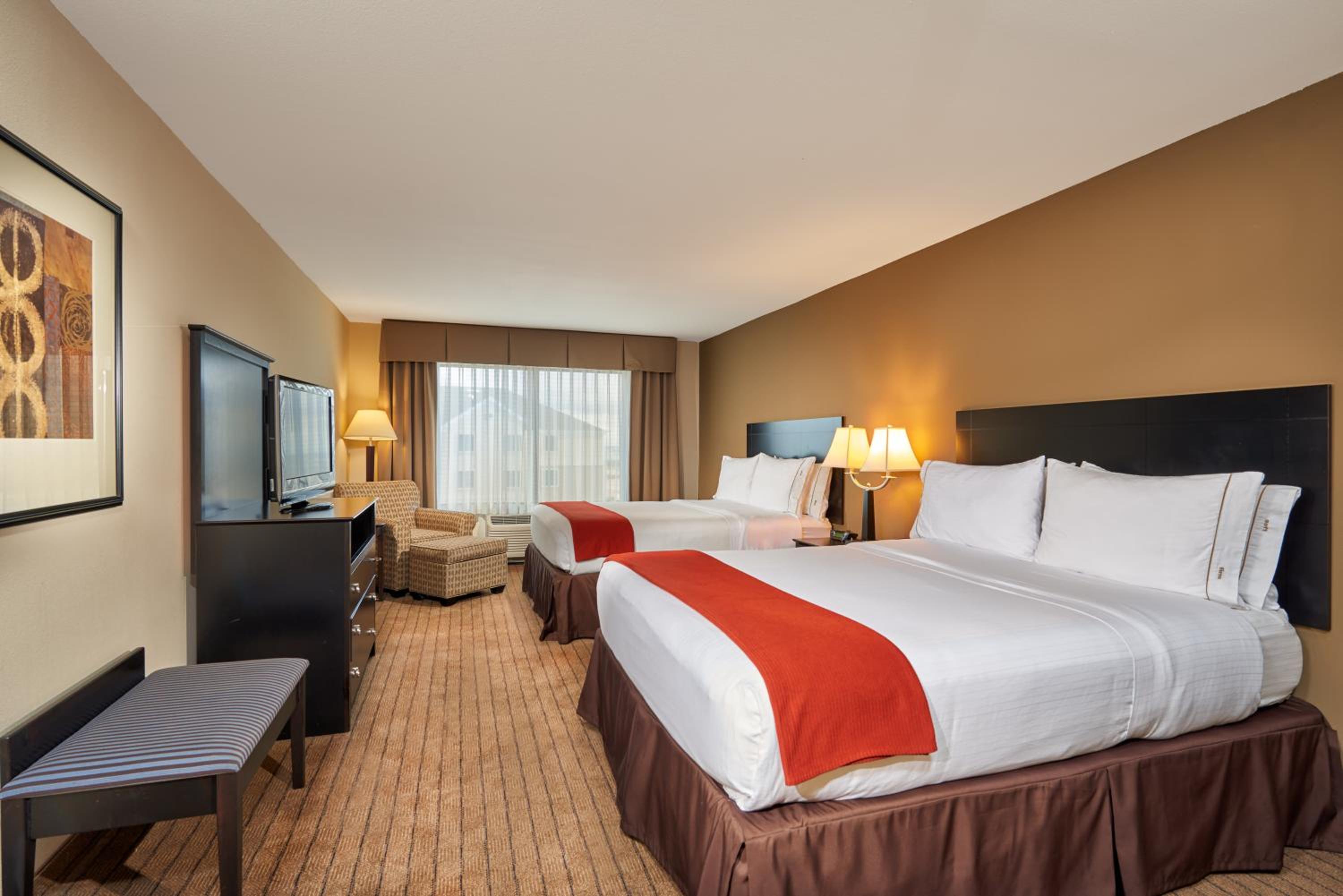 holiday inn express and suites el paso airport by ihg