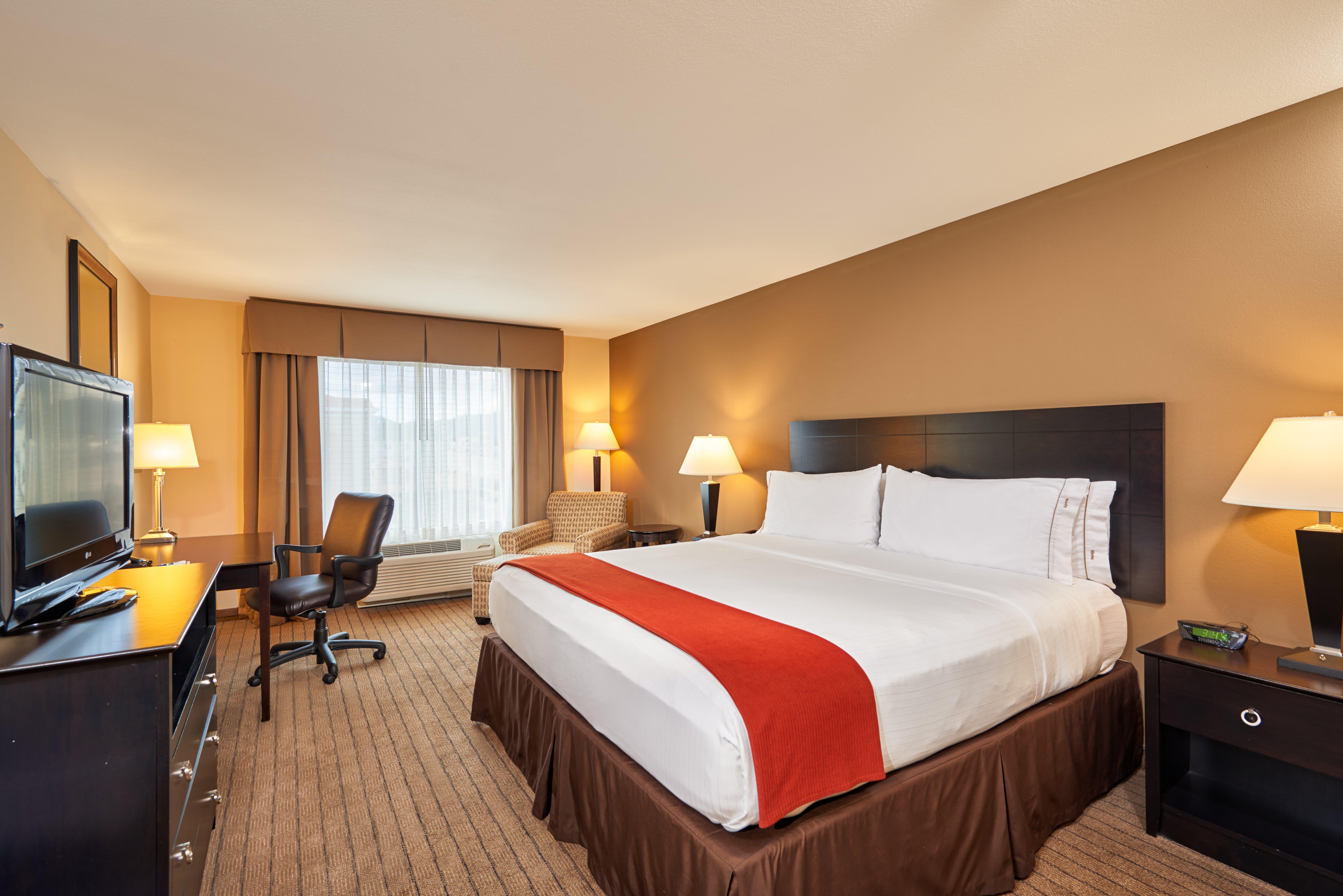 holiday inn express and suites el paso airport by ihg