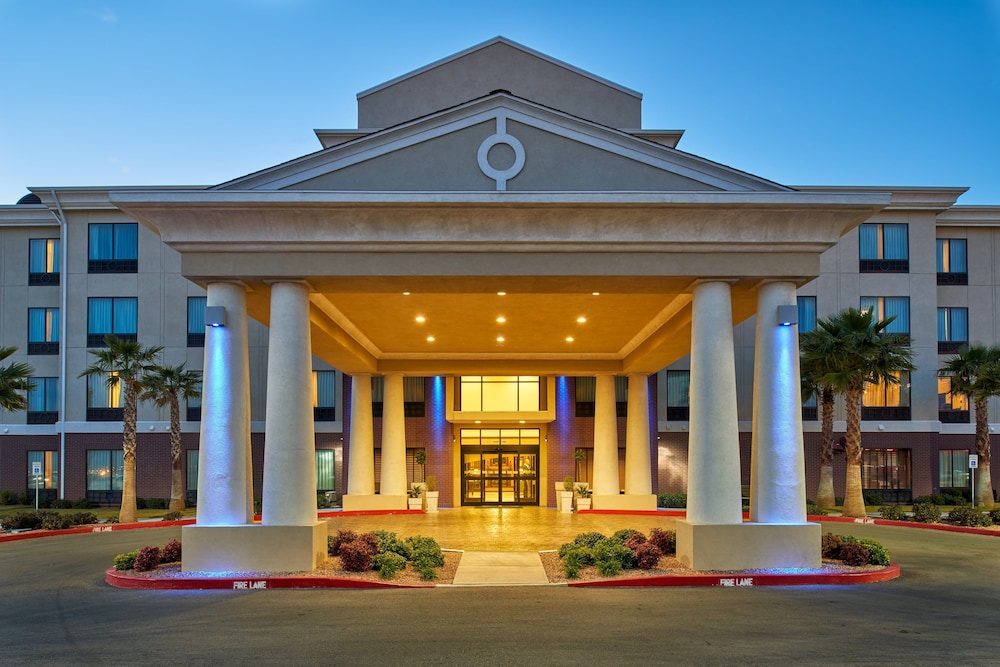 holiday inn express and suites el paso airport by ihg