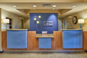 holiday inn express and suites el paso airport by ihg