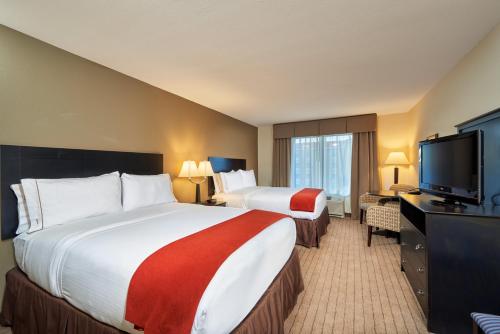 holiday inn express and suites el paso airport by ihg