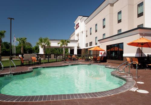 hampton inn and suites marksville