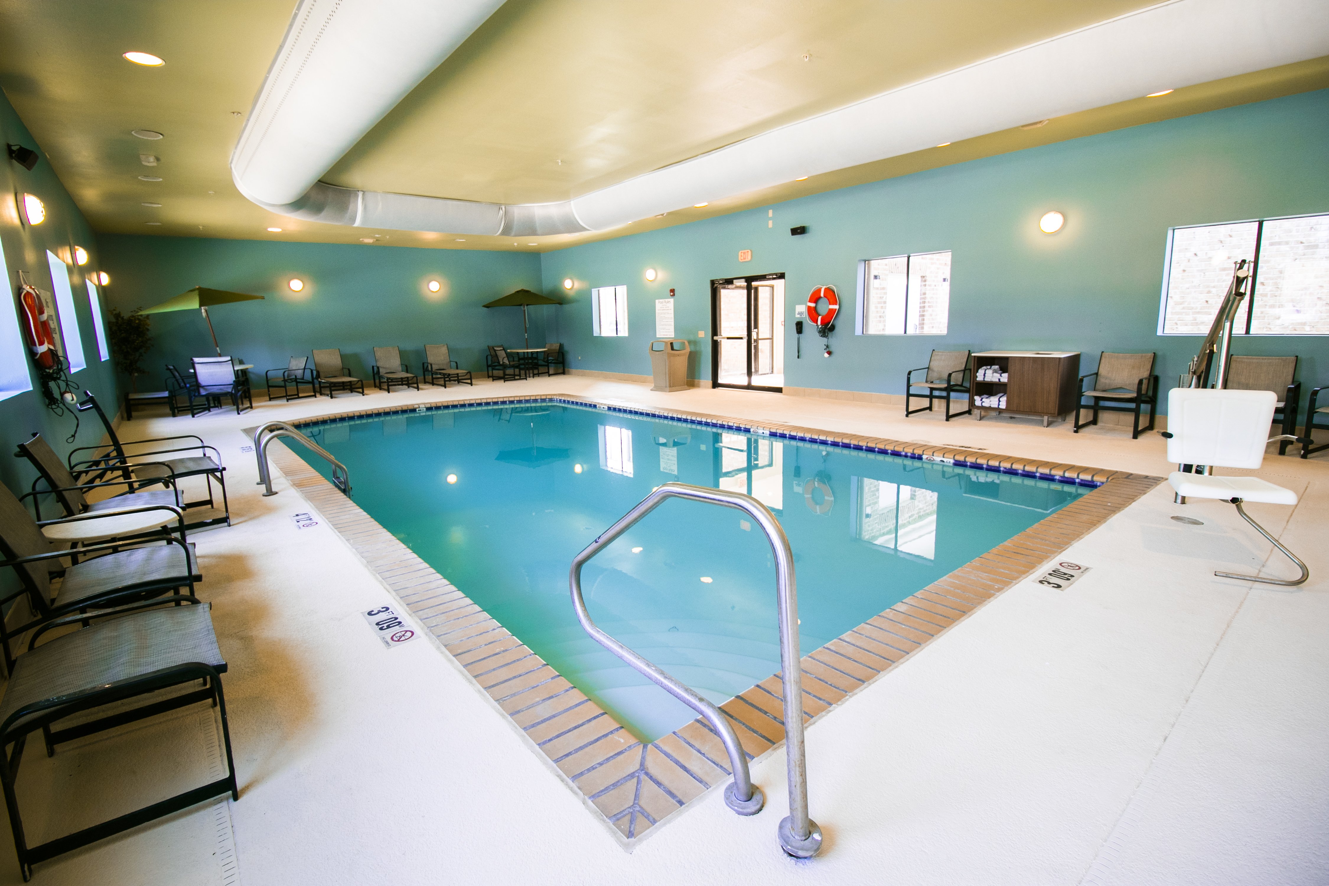 holiday inn express hotel and suites baton rouge port allen