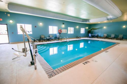 holiday inn express hotel and suites baton rouge port allen