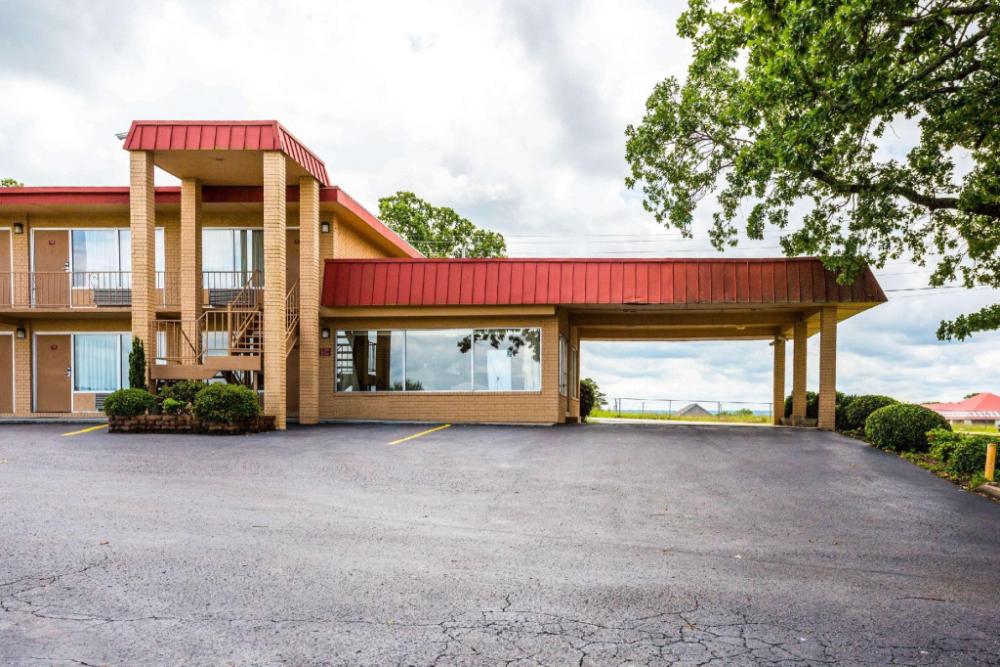 days inn by wyndham batesville ar