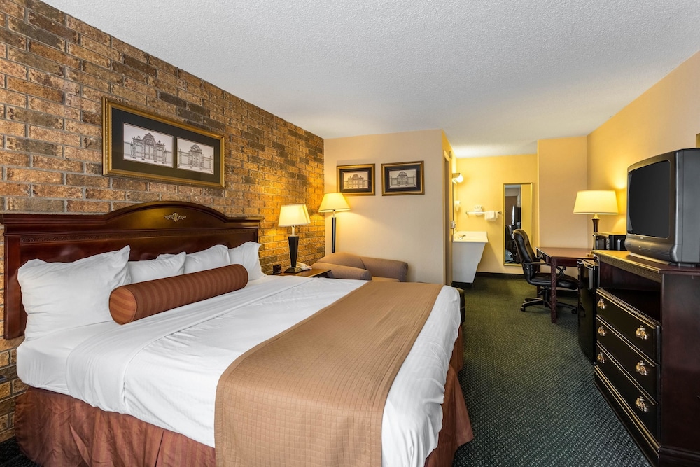 days inn by wyndham batesville ar