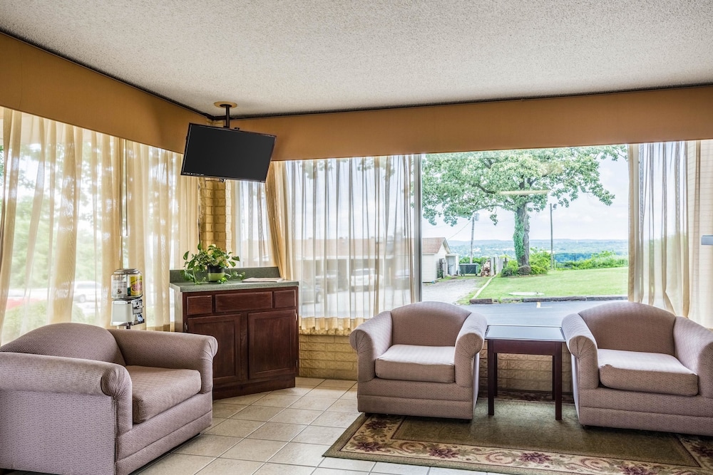 days inn by wyndham batesville ar