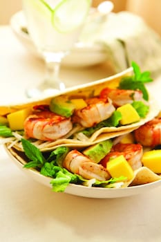 doubletree suites by hilton minneapolis downtown