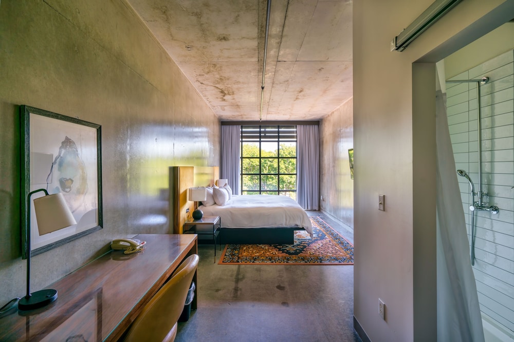 the loom hotel tapestry collection by hilton