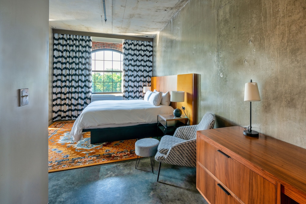 the loom hotel tapestry collection by hilton