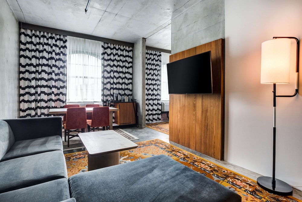 the loom hotel tapestry collection by hilton