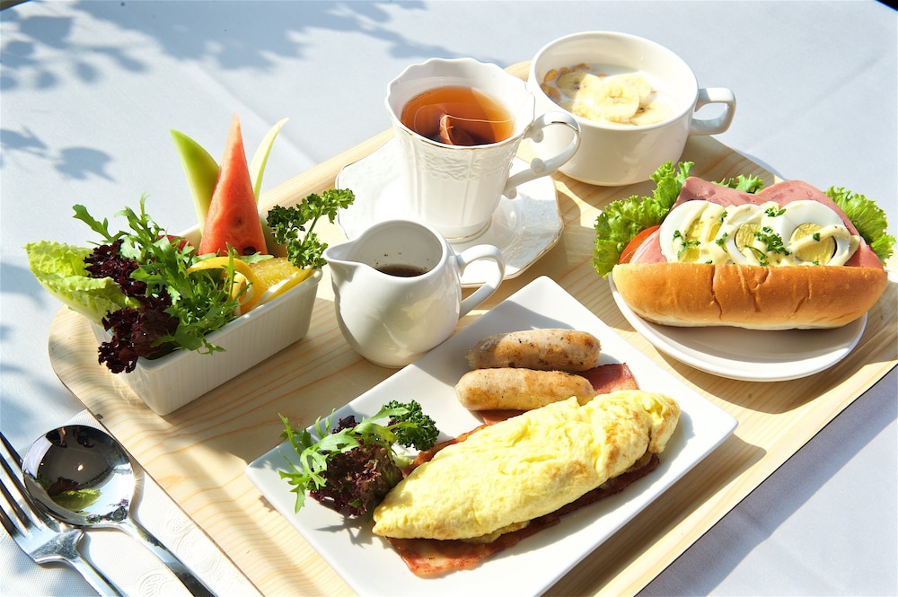 shangrila boutique hotel