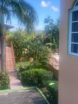 paradise montego bay beachfront villa