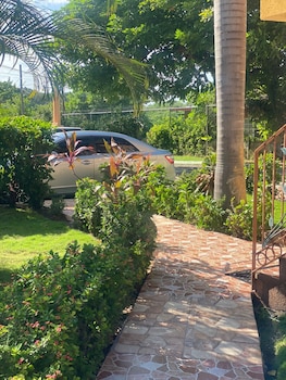 paradise montego bay beachfront villa