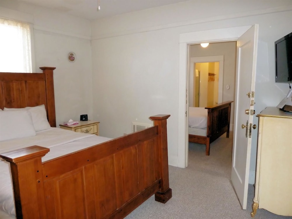 americas best value inn and suites royal carriage