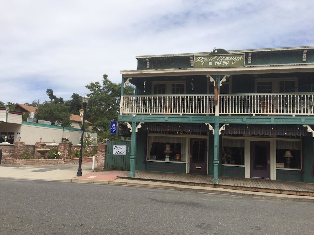 americas best value inn and suites royal carriage
