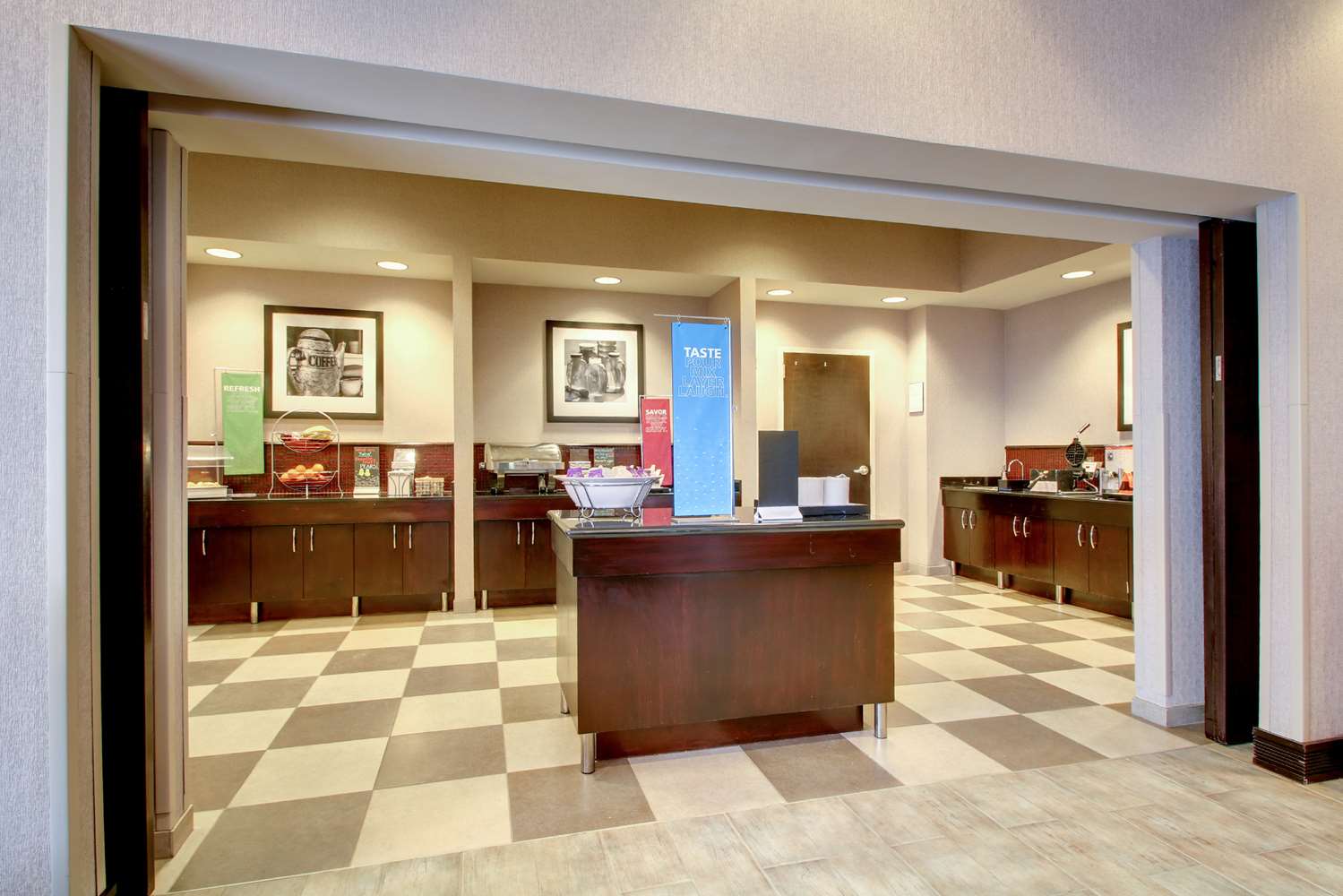 hampton inn birmingham leeds