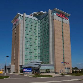 hilton garden inn toronto airport