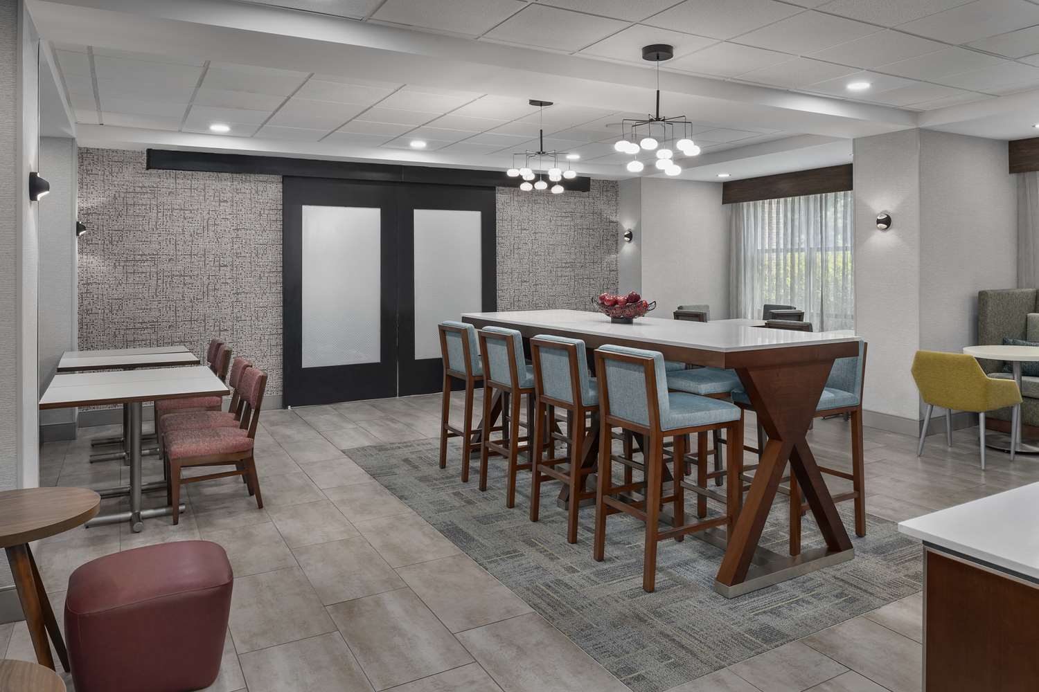 hampton inn birmingham i 65 lakeshore drive