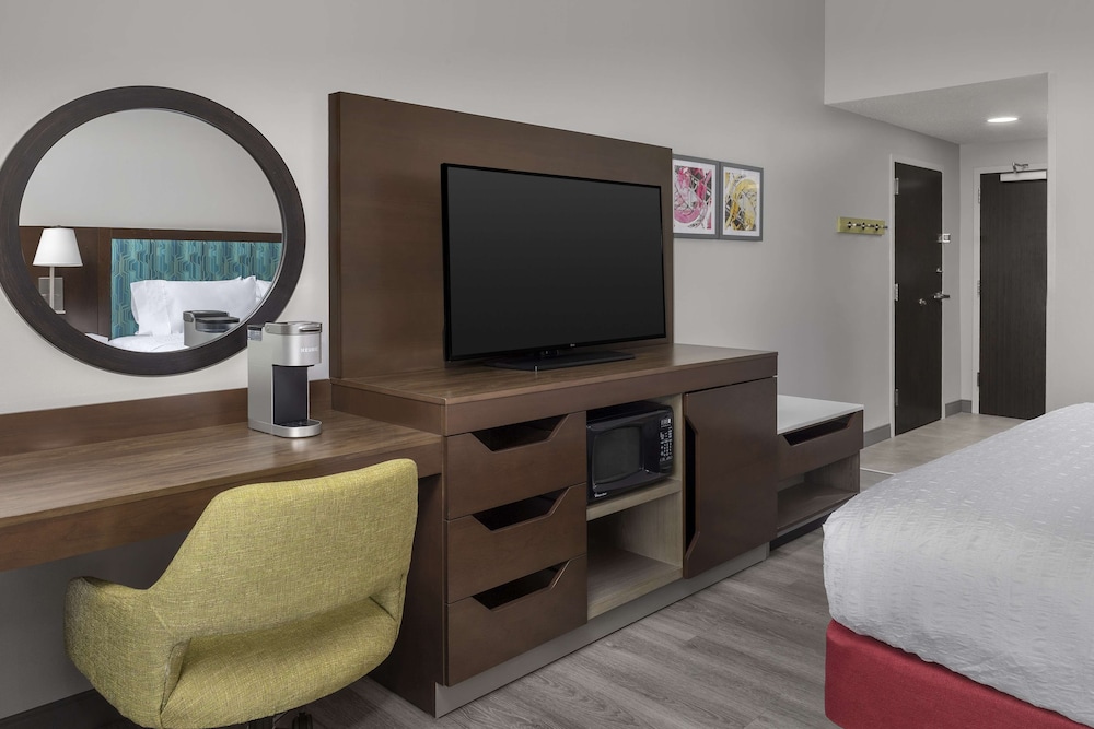 hampton inn birmingham i 65 lakeshore drive