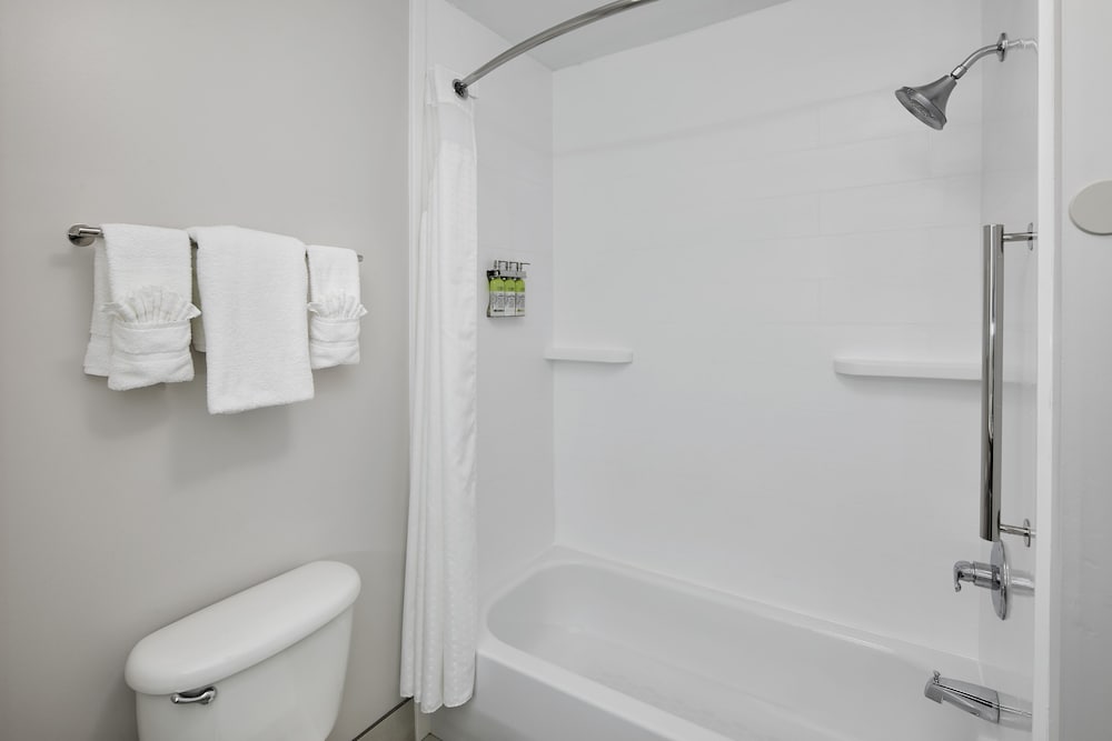 holiday inn express pensacola west navy base by ihg