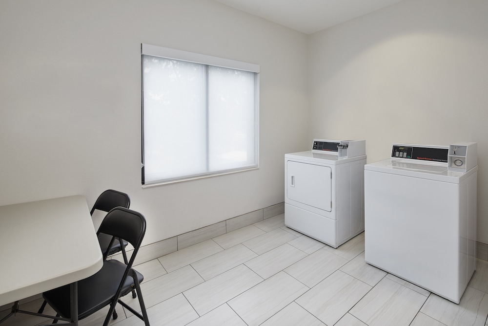 holiday inn express pensacola west navy base by ihg
