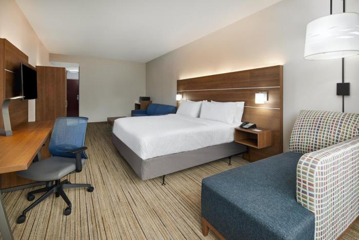 holiday inn express pensacola west navy base by ihg