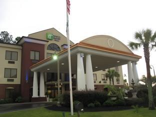 holiday inn express and suites pensacola west i 10