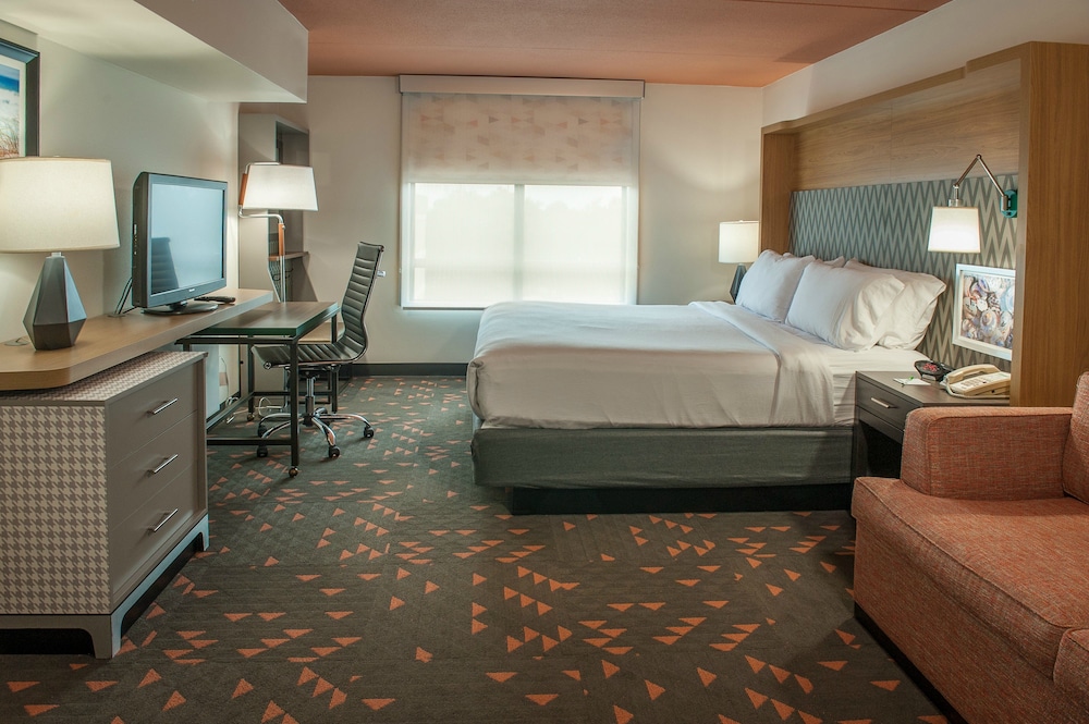 holiday inn pensacola university area by ihg