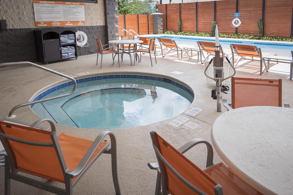holiday inn pensacola university area by ihg