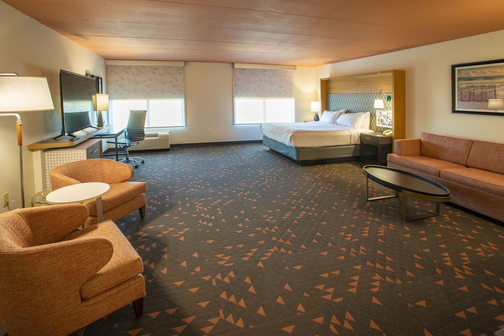 holiday inn pensacola university area by ihg