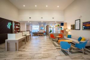 holiday inn pensacola university area by ihg