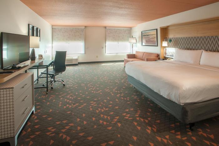 holiday inn pensacola university area by ihg