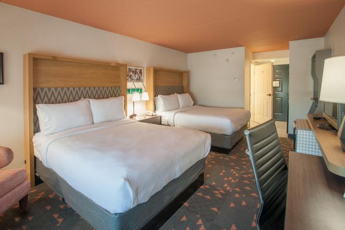 holiday inn pensacola university area by ihg