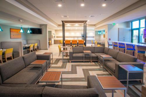 holiday inn pensacola university area by ihg