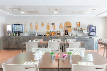 appartcity confort la ciotat cote port