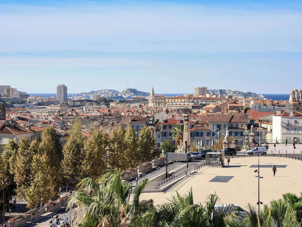 greet hotel marseille parc chanot velodrome