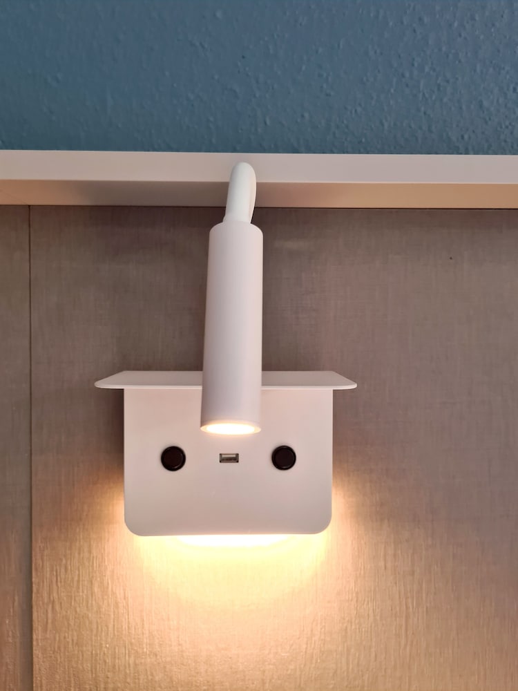 the originals marseille aeroport