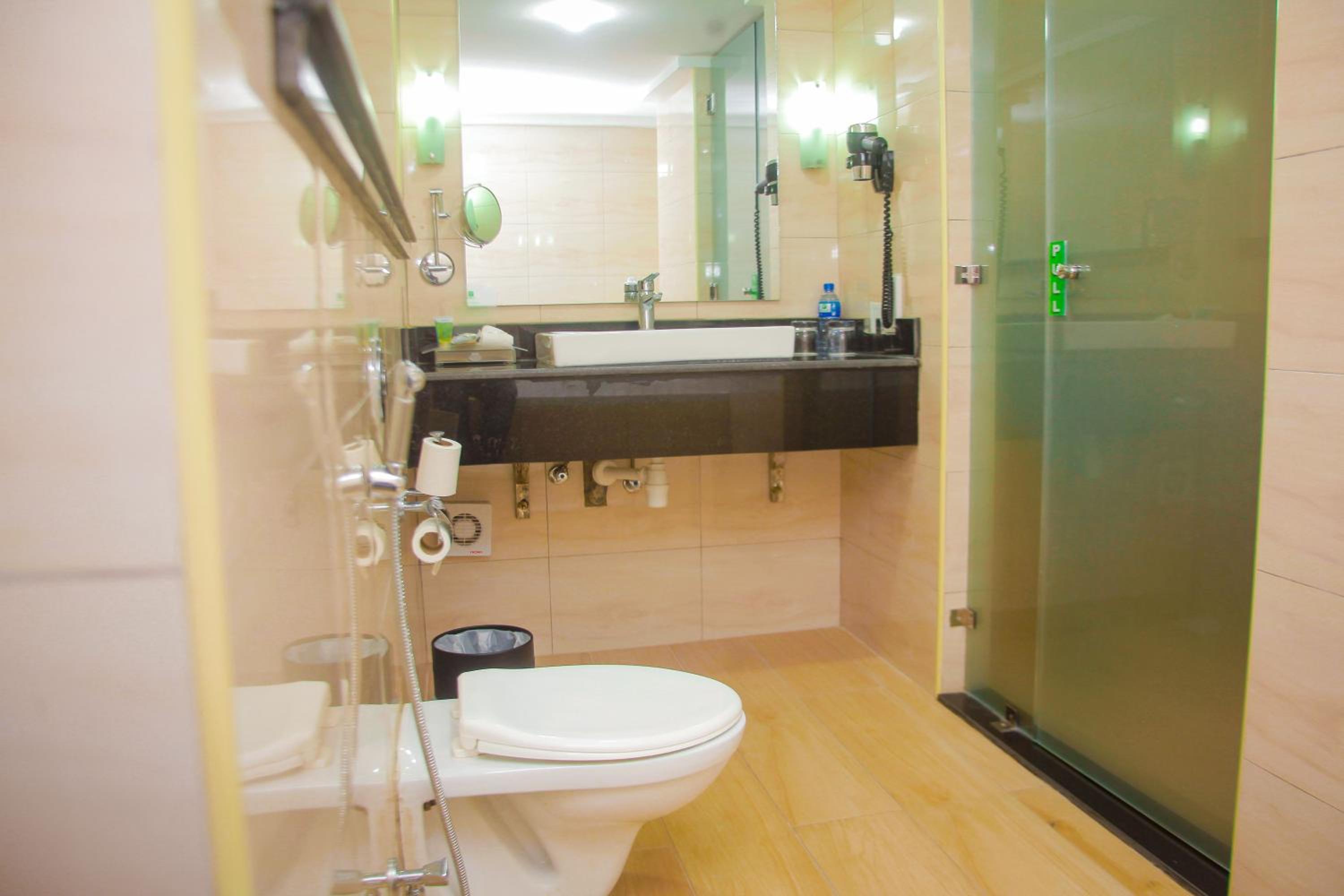 holiday inn dar es salaam city center by ihg