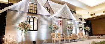 royal palm hotel and conference center cengkareng