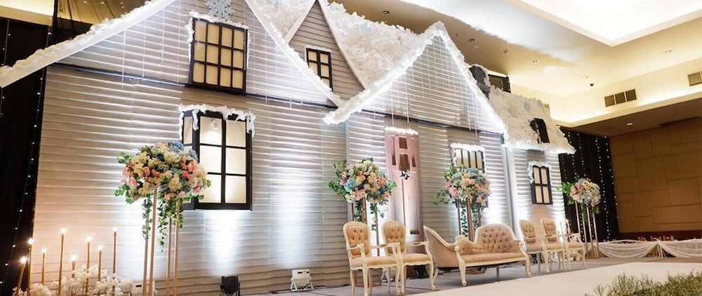 royal palm hotel and conference center cengkareng