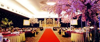 royal palm hotel and conference center cengkareng