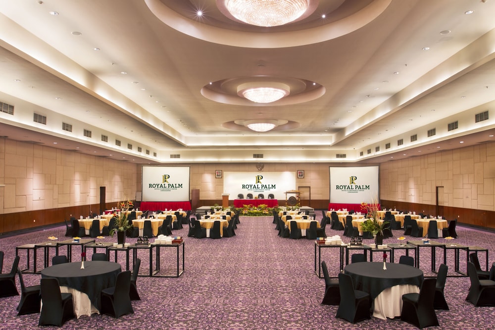 royal palm hotel and conference center cengkareng