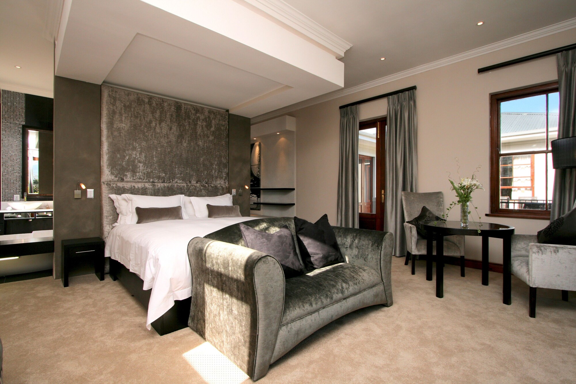 nova constantia boutique residence